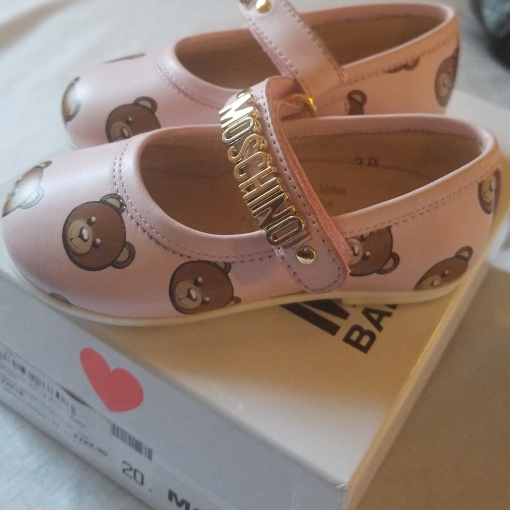 Moschino Flats